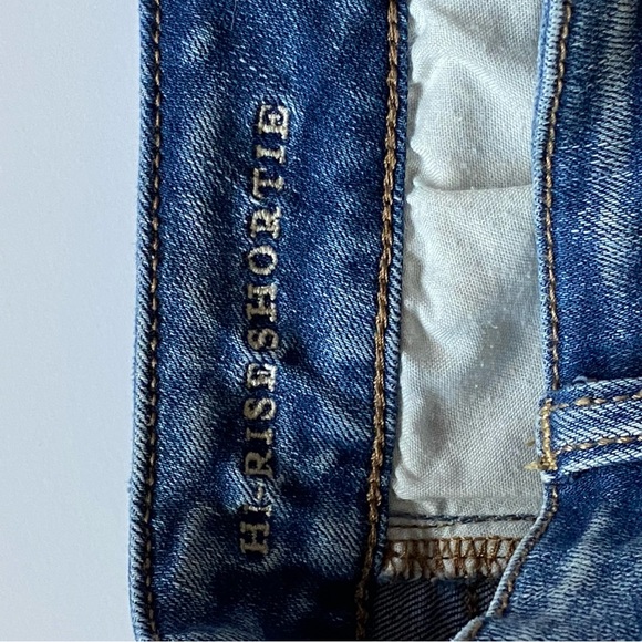 American Eagle High Rise Shortie shorts Lace pockets Cut Off size 4 Shorts EUC - Picture 8 of 16